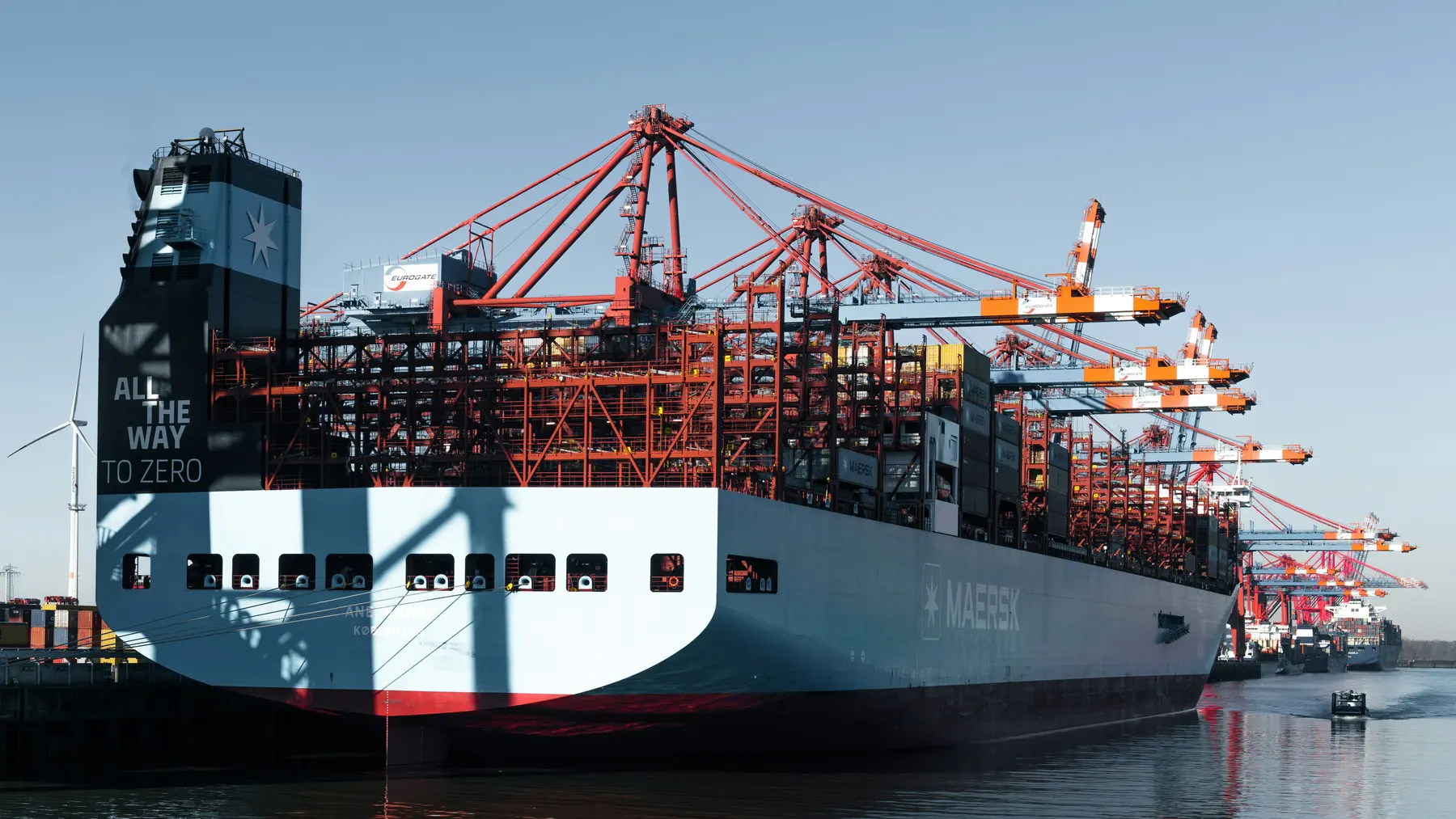 Container vessel and port infrastructure supporting international trade